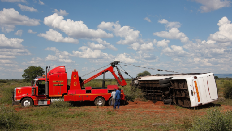 Equipment & Machinery Towing